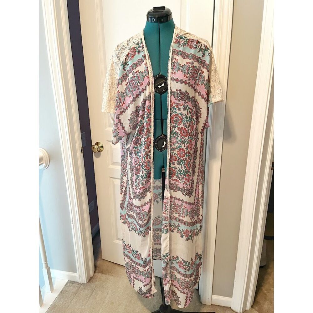 Maurices Boho Floral Lace Open Front Kimono Wrap Cover Up Duster
